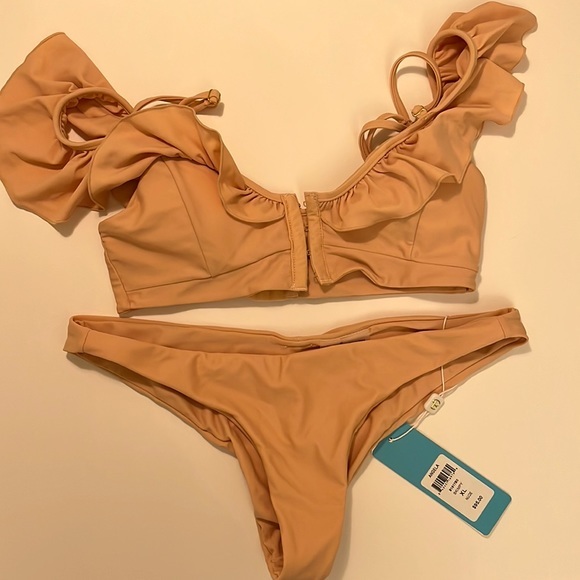 Nwt Beach Bunny Angela Bikini Soft Peach/Beige Sz Xl Skimpy Bottom, Medium Top
